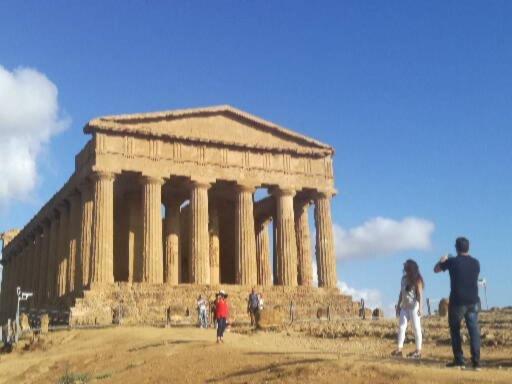 Locazione Turistica Domus Re Bed & Breakfast Agrigento Bagian luar foto