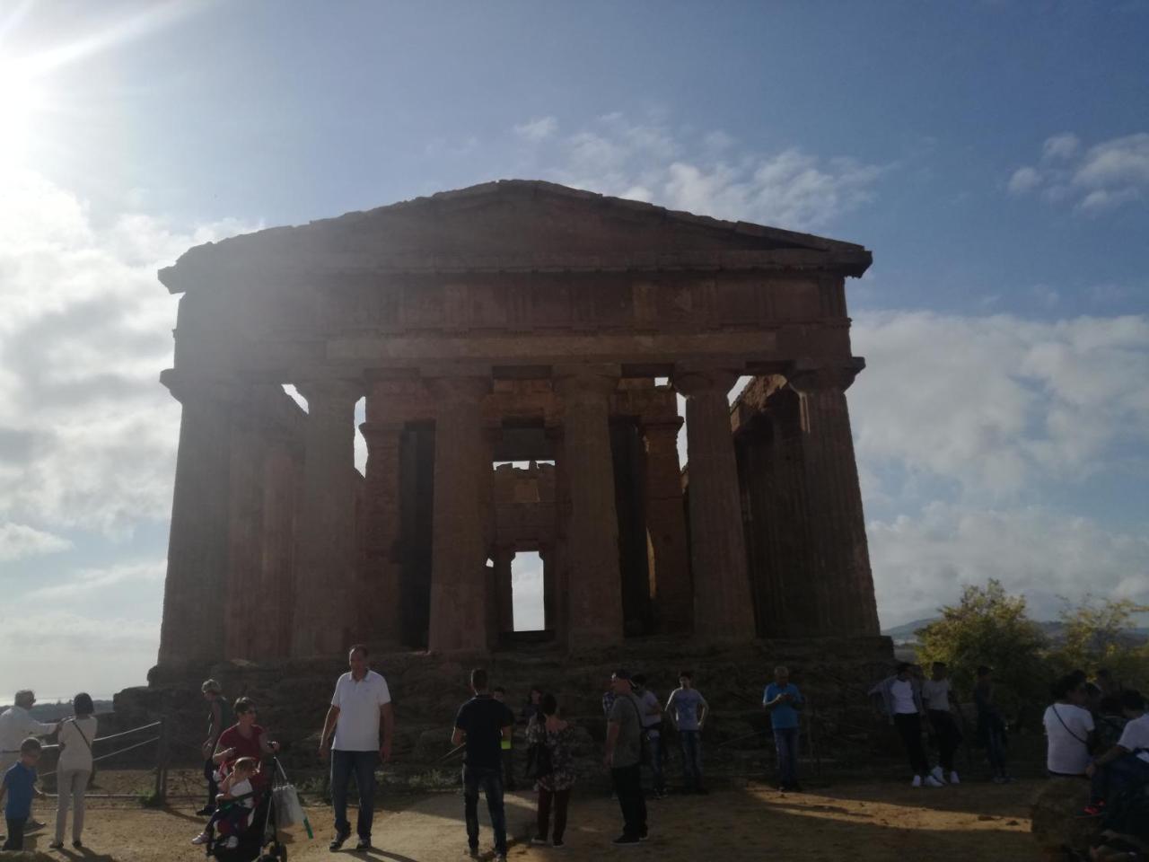 Locazione Turistica Domus Re Bed & Breakfast Agrigento Bagian luar foto